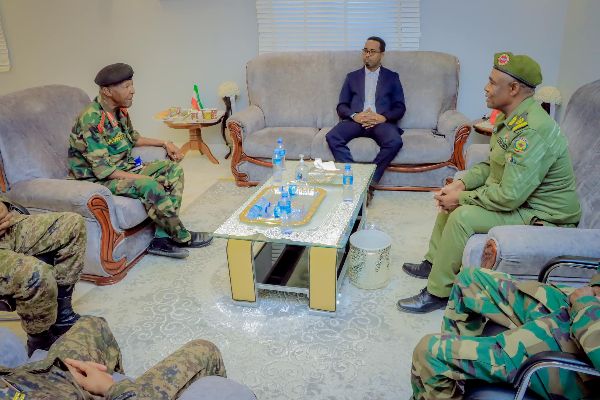 Dr. Rooble Muuse Abdi met at his office the army of the Ethiopian Embassy