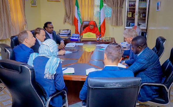 The Ministry of Environment and Climate Change of the Republic of Somaliland had a technical meeting with a technical team from DANIDA