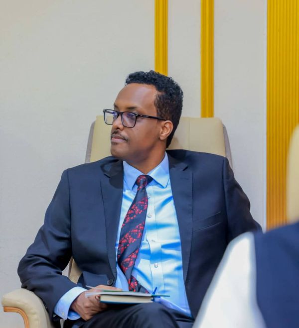 Fadhigii 47-aad ee Shirka Golaha Wasiirrada Jammhuuriyadda Somaliland oo uu Shir-gudoominayey Madaxweynaha Jamhuuriyadda Somaliland Mudane Cabdiraxmaan Maxamed Cabdilaahi (Cirro), isla markaana uu weh