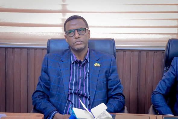 Machadka Shaqaalaha Dawladda waxa saaka ka qabsoomay kulan ay soo qabanqaabiyeen Waaxda Qorshaynta iyo Tirakoobka ee Machadka, waxaana hoggaaminayay Agaasimaha Waaxda, Abdalla Hirad . Kulanka waxa ka