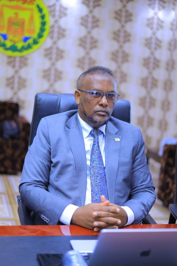 Shirka Todobaadlaha ah ee Agaasime waaxeedyadda ee Wasaaradda Isgaadhsiinta iyo Tiknoolojiyadda JSL